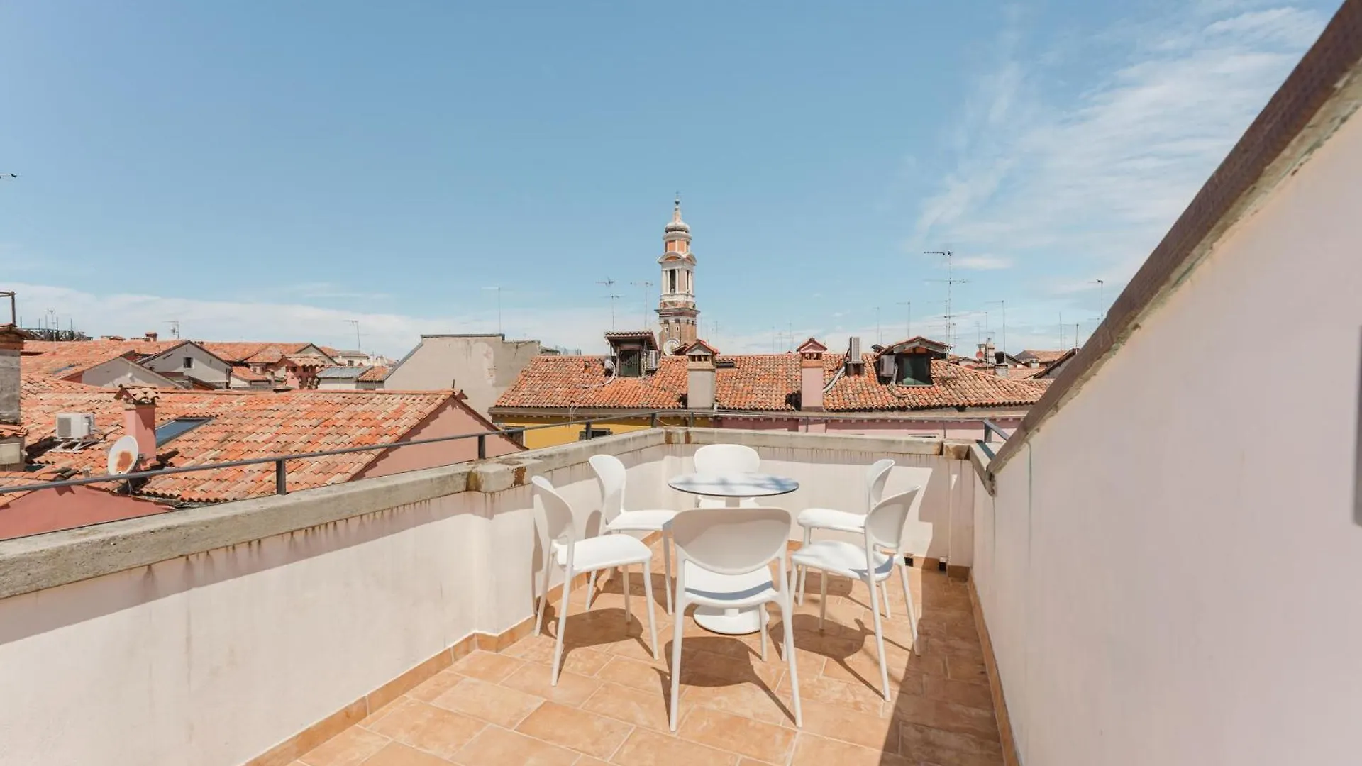 San Matteo Rialto Terrace Apt Venedig
