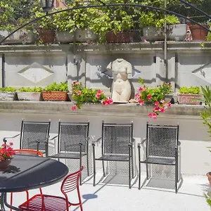 Family With Terrace Historical Center Apartment
